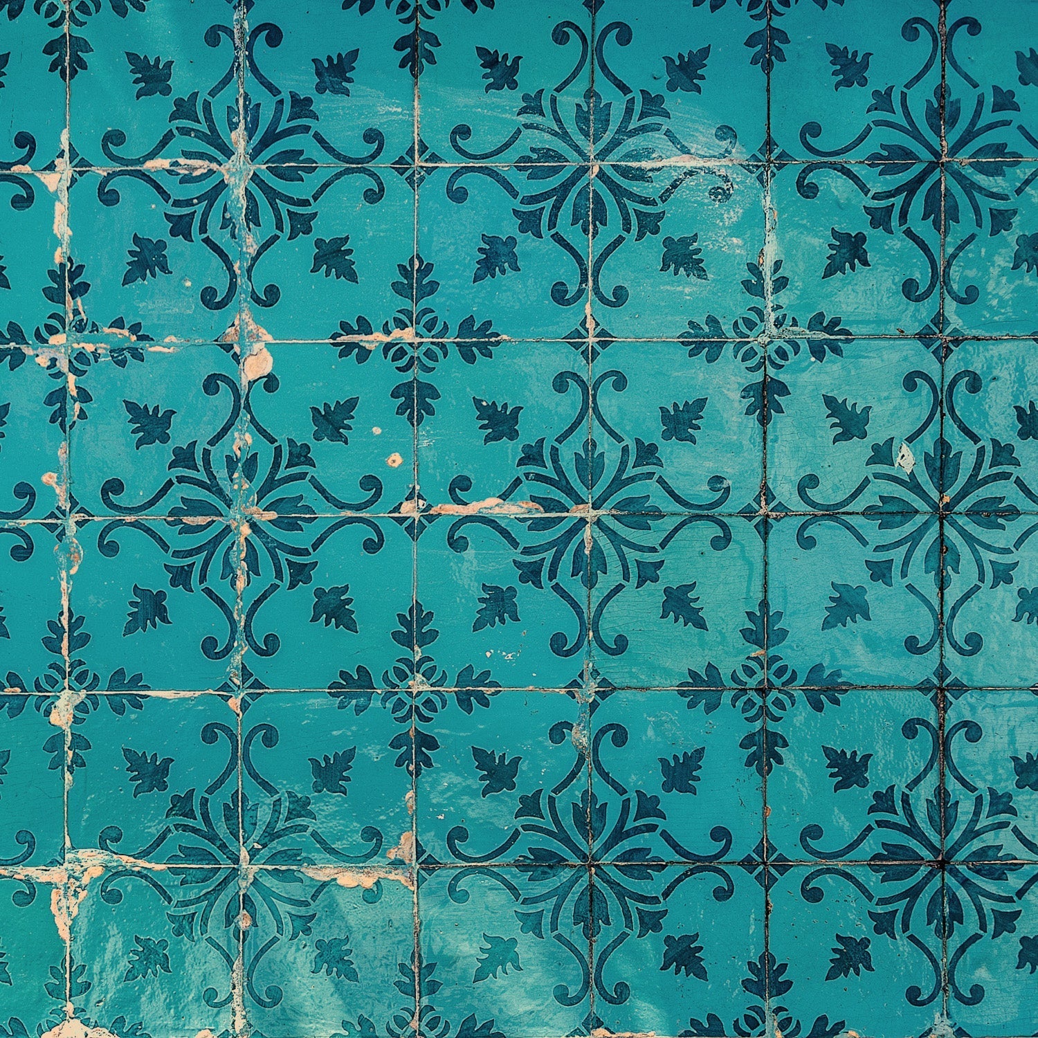 Azulejos Portugueses: Uma Viagem pela Arte e pela História