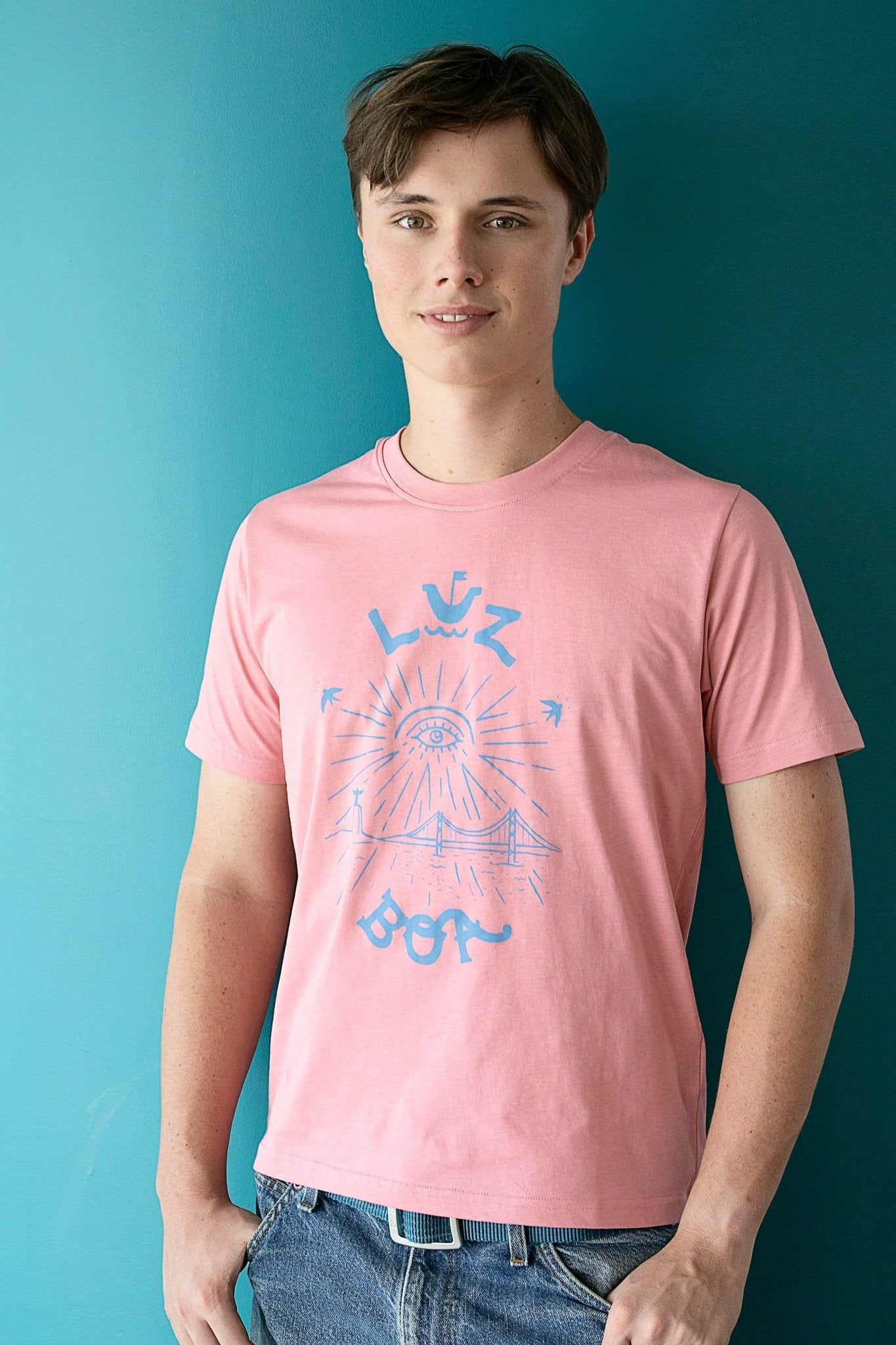 T-shirt Cidade Da Luz - Madelana A Janela