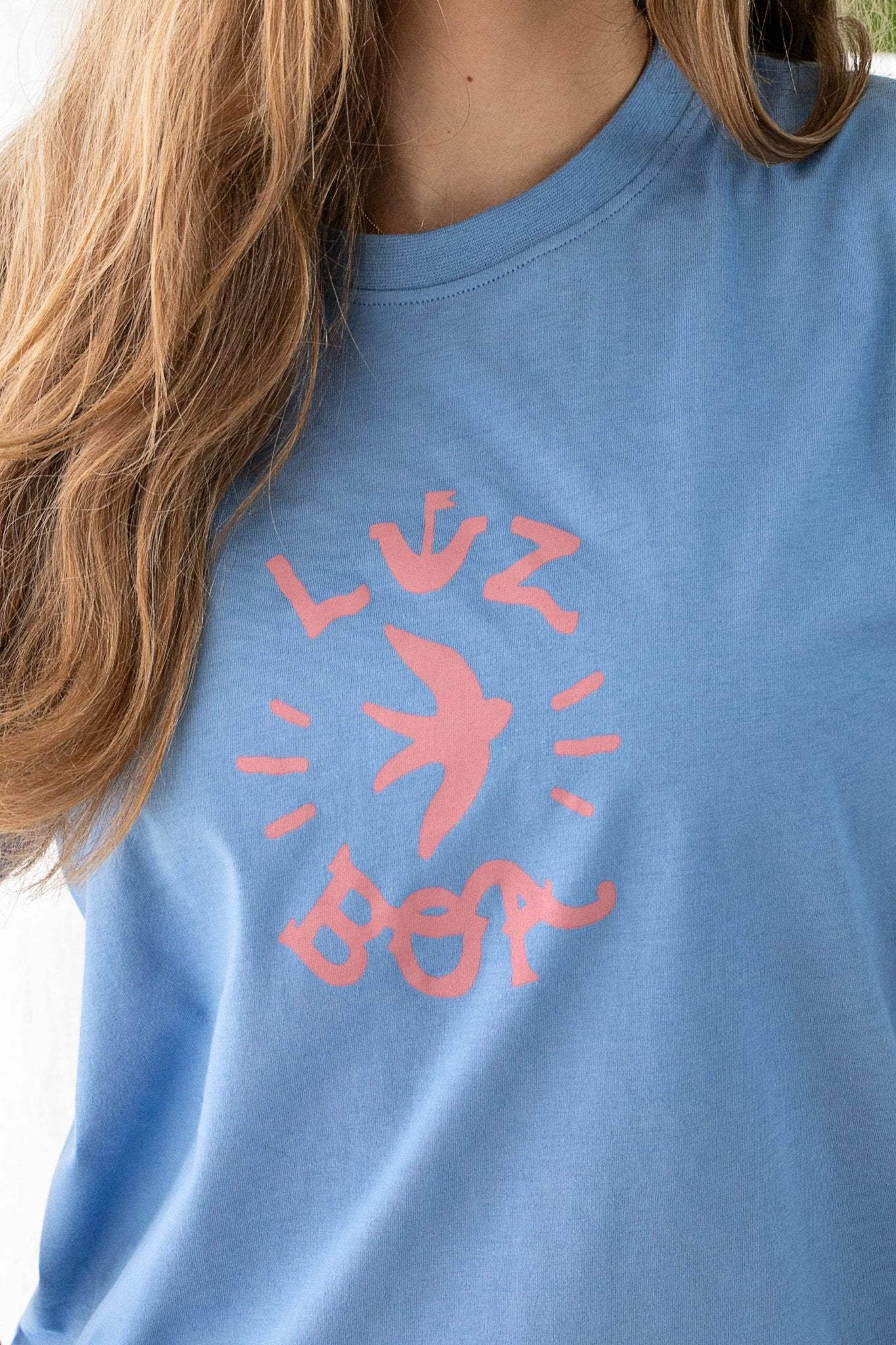 T-shirt Luz Boa - Madelana A Janela