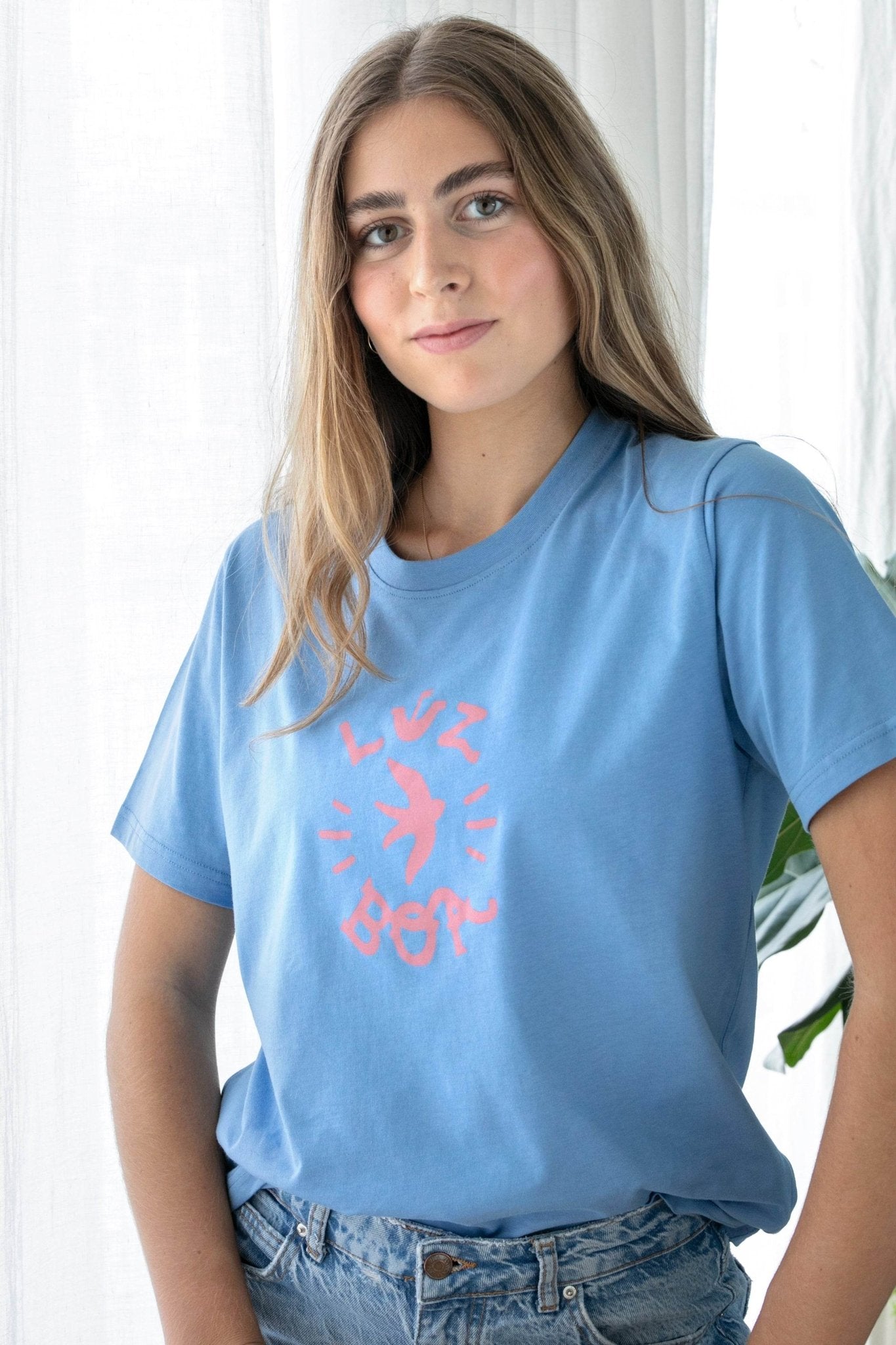 T-shirt Luz Boa - Madelana A Janela