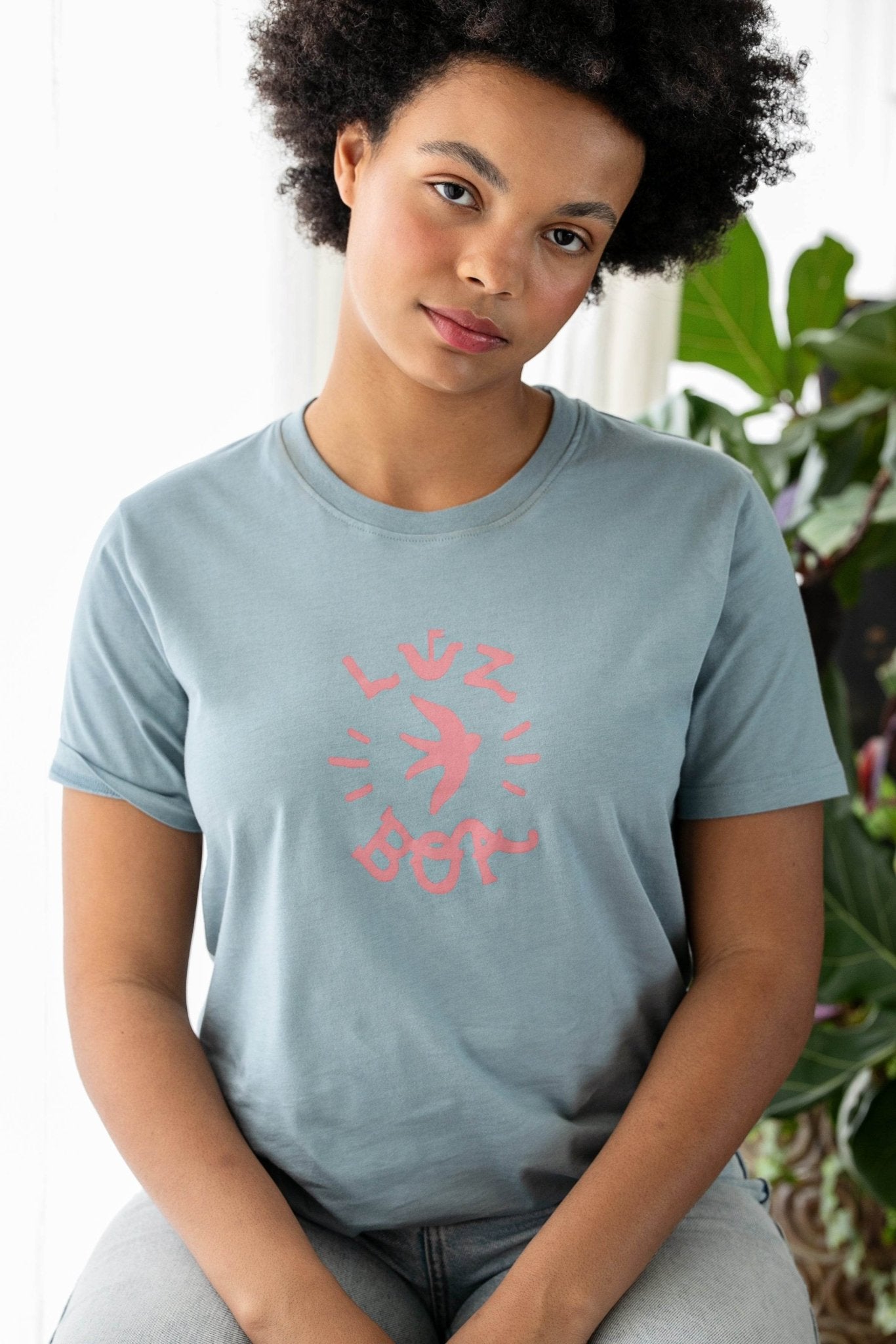 T-shirt Luz Boa - Madelana A Janela