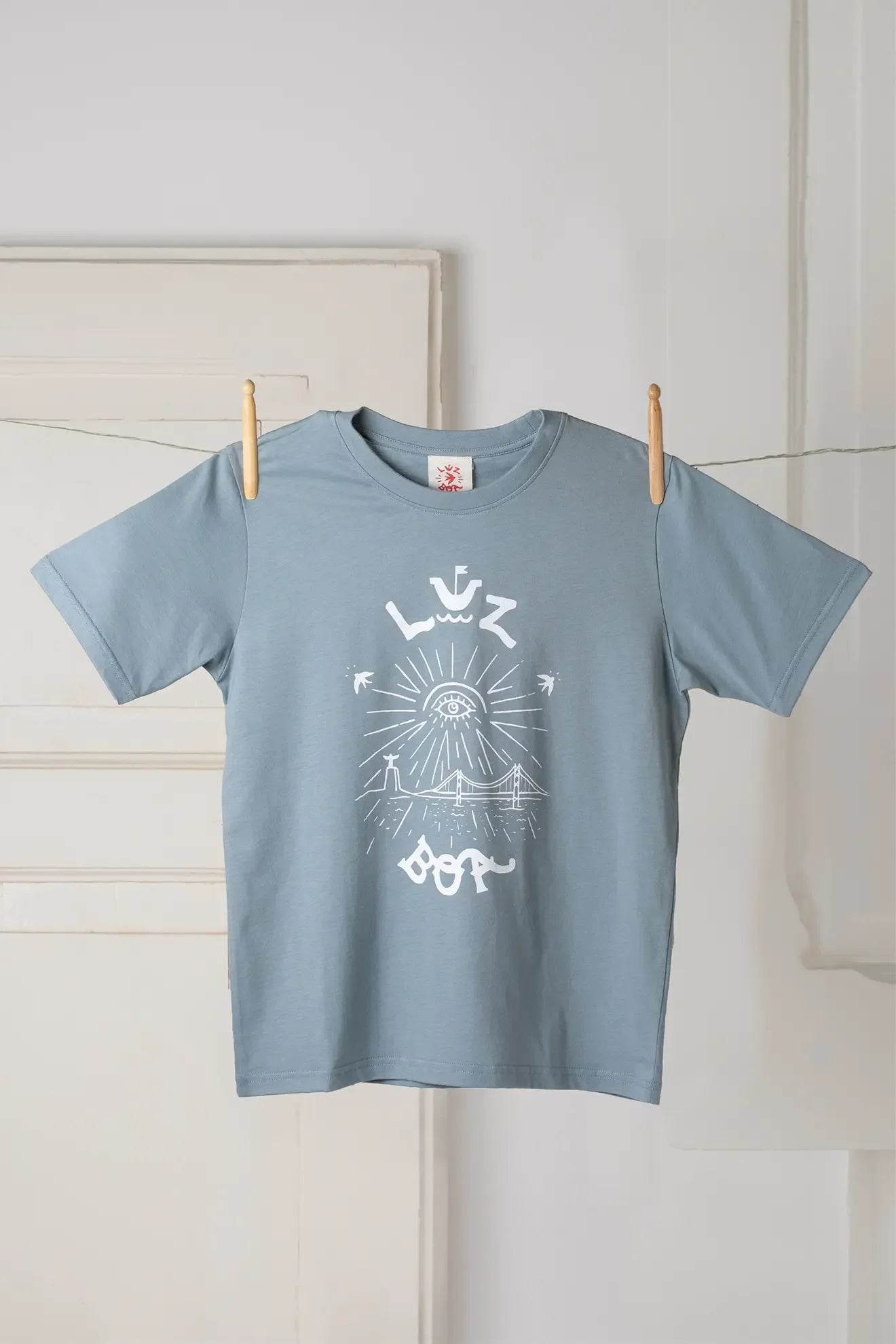 T-shirt Cidade Da Luz - Madelana A Janela