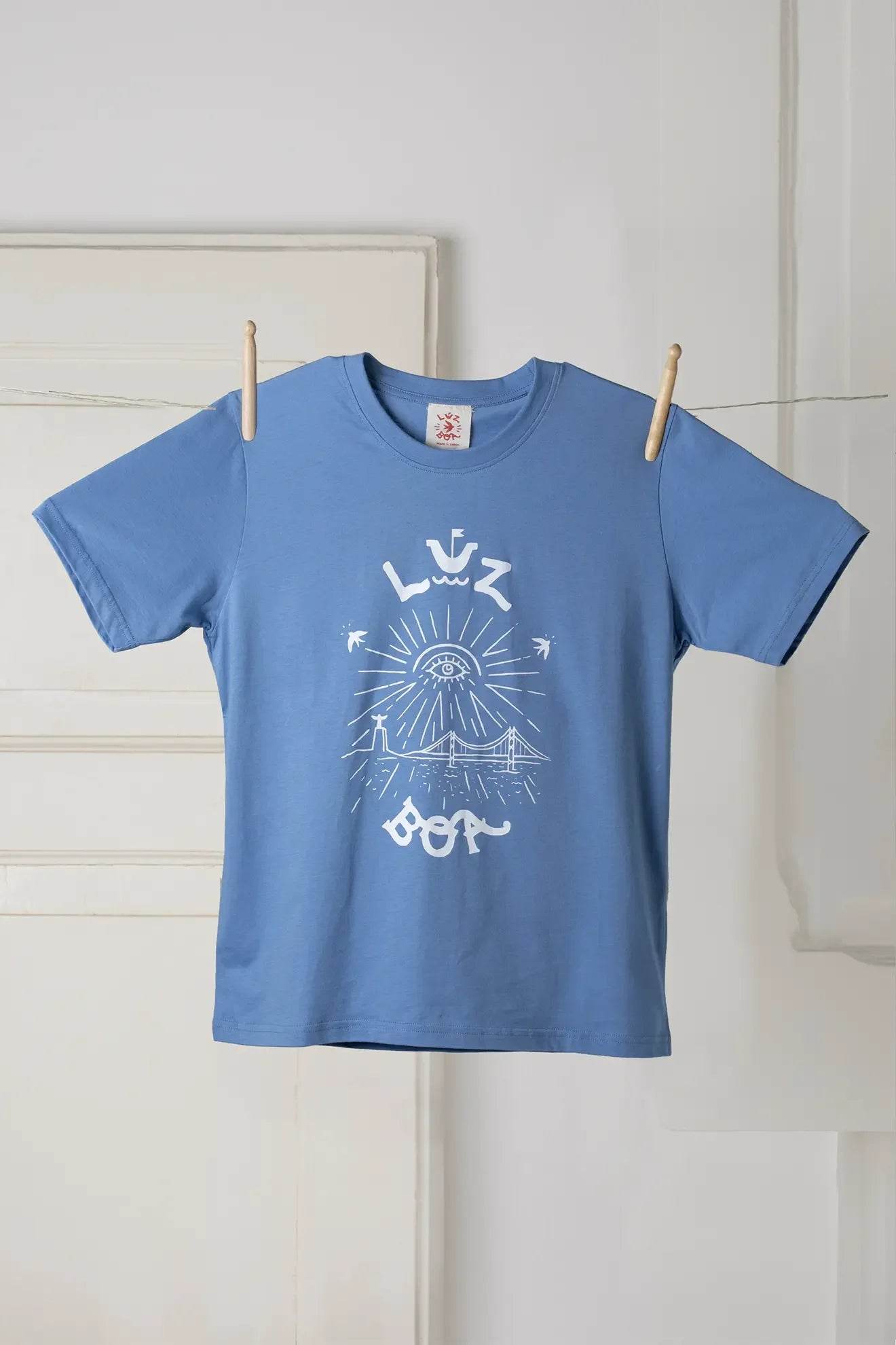 T-shirt Cidade Da Luz - Madelana A Janela