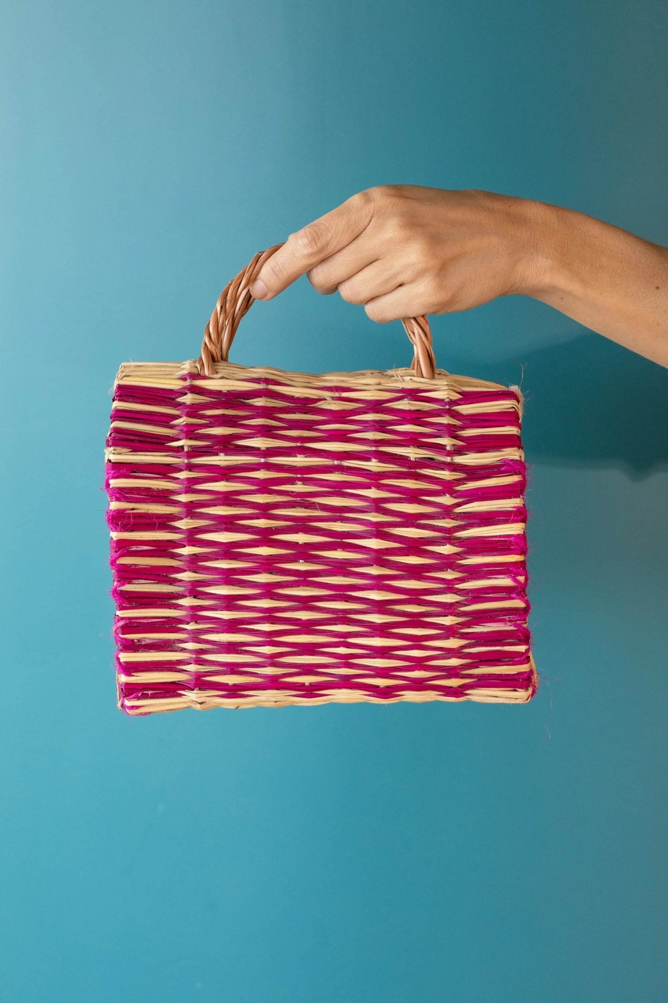 Panier en roseau 100% naturel et biologique 