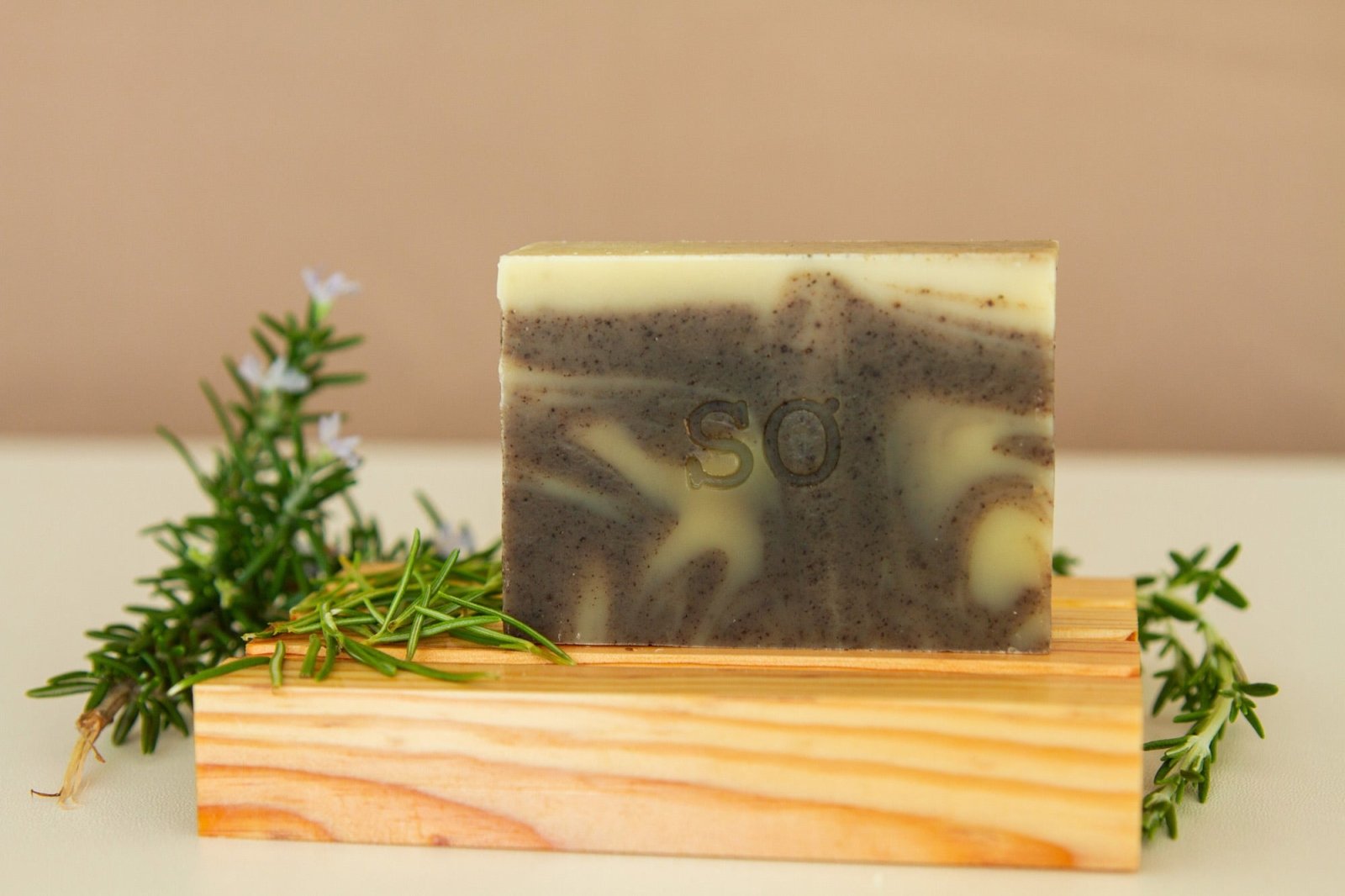 Campestre - sabonete de alecrim e argila - 100g - Madelana A Janela