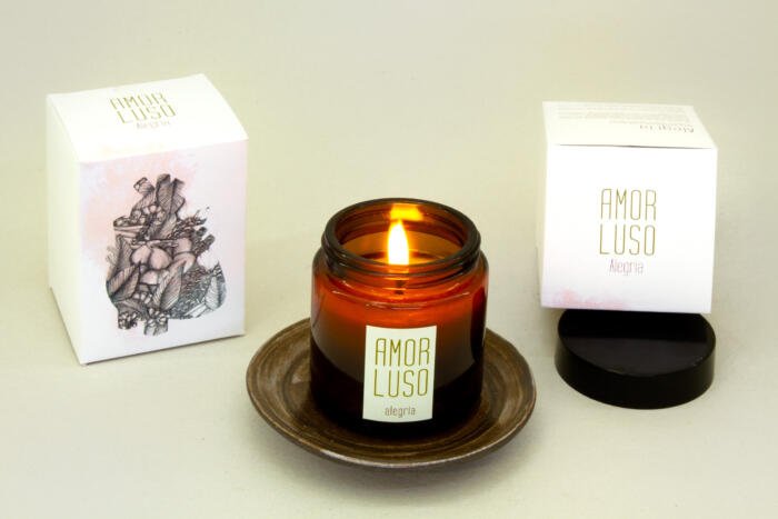 Velas aromáticas Coração do lar - 19h | 90g - Madelana A Janela