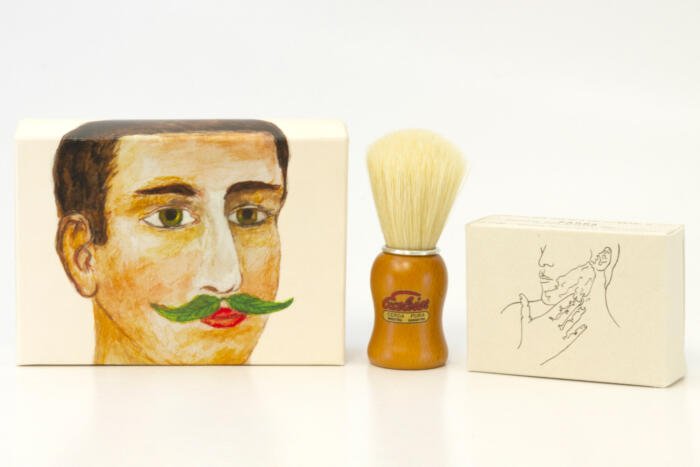 Bigodes - Conjunto de sabonete e pincel - Madelana A Janela
