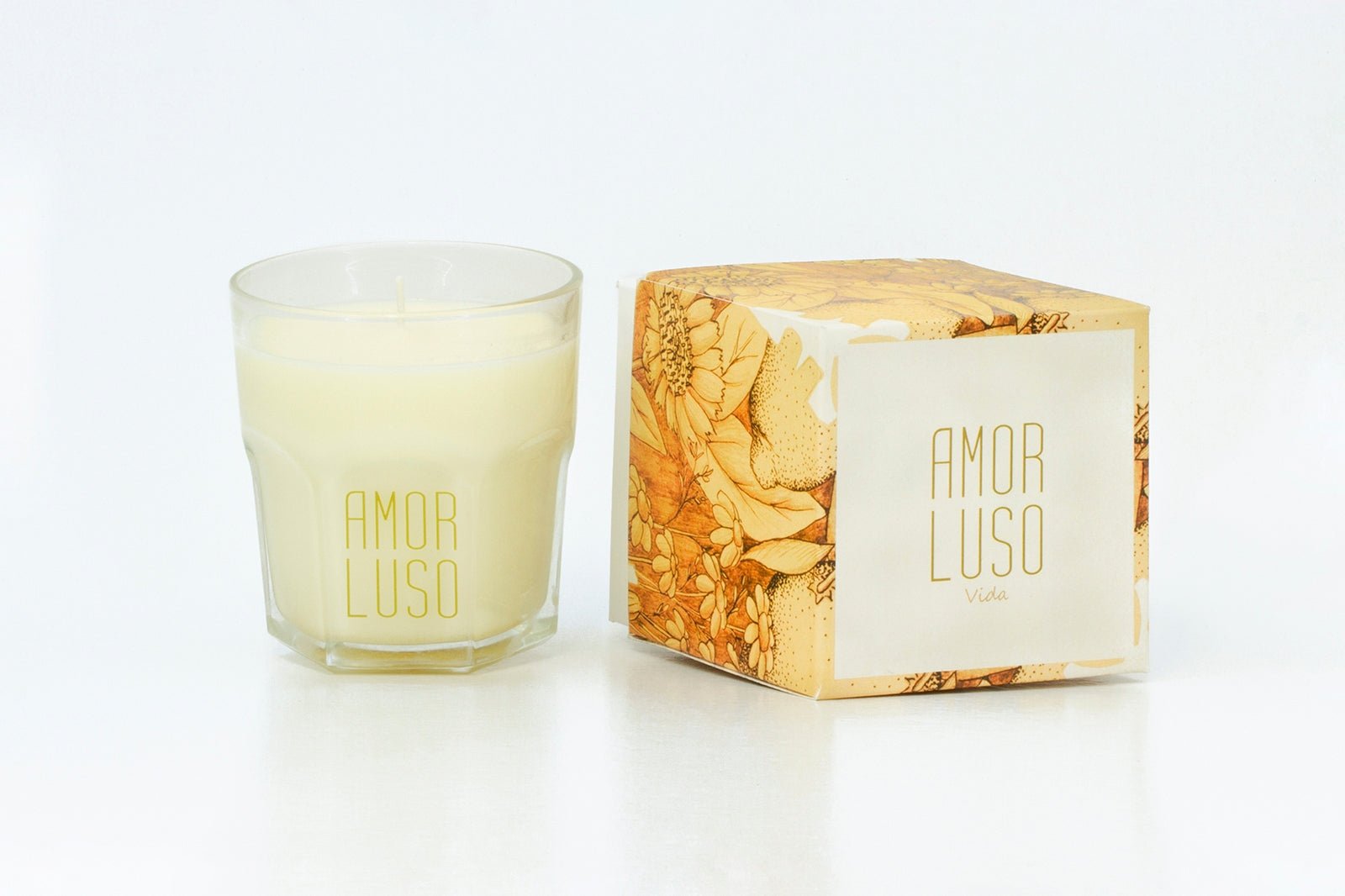 Velas aromáticas Coração do lar - 42h | 249g - Madelana A Janela